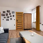 Riverhut - Skywalk - Blisko Do Szlakow Tpn Wiktorowki, Rusinowa Polana , Gesia Szyja , Brzeziny , Psia Trawka , Toporowa Cyrhla , Murowaniec , Hala Gasienicowa Ciche Małe
