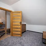 Riverhut - Skywalk - Blisko Do Szlakow Tpn Wiktorowki, Rusinowa Polana , Gesia Szyja , Brzeziny , Psia Trawka , Toporowa Cyrhla , Murowaniec , Hala Gasienicowa 木屋