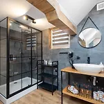 Riverhut - Skywalk - Blisko Do Szlakow Tpn Wiktorowki, Rusinowa Polana , Gesia Szyja , Brzeziny , Psia Trawka , Toporowa Cyrhla , Murowaniec , Hala Gasienicowa 木屋