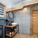 Riverhut - Skywalk - Blisko Do Szlakow Tpn Wiktorowki, Rusinowa Polana , Gesia Szyja , Brzeziny , Psia Trawka , Toporowa Cyrhla , Murowaniec , Hala Gasienicowa * Ciche Małe