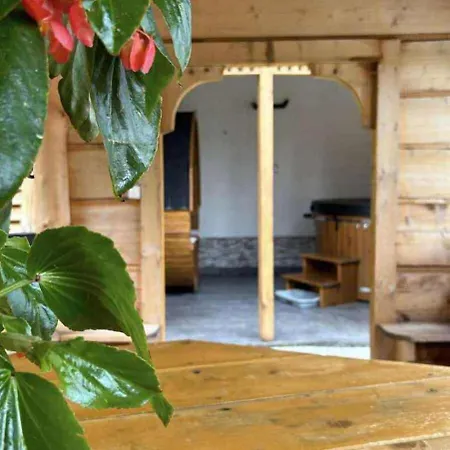 Riverhut - Sauna & Jacuzzi *